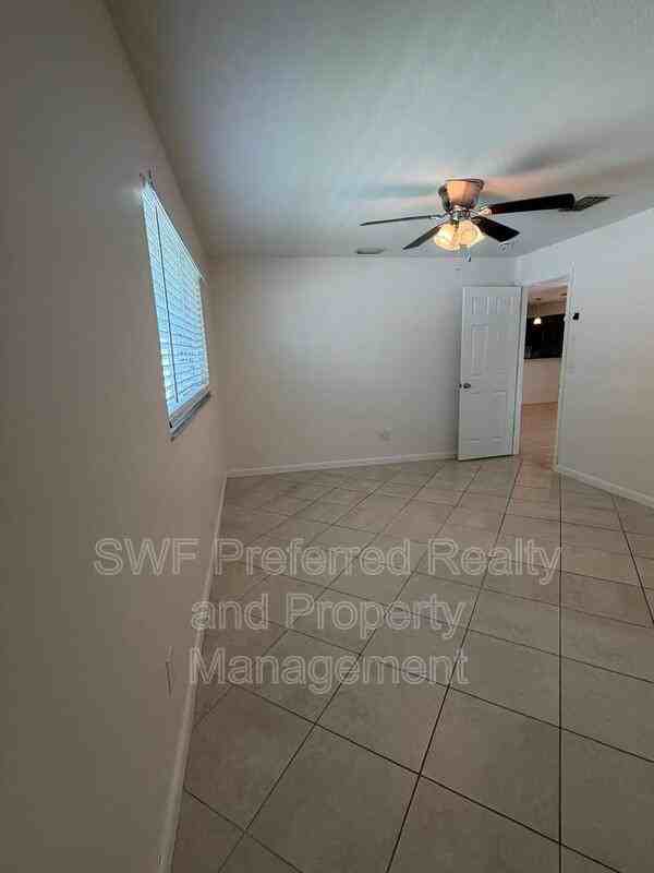 1152 Sw 47th Ter #2 - Photo 6 of 27