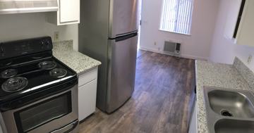 featured image of 2416 Moraine Cir