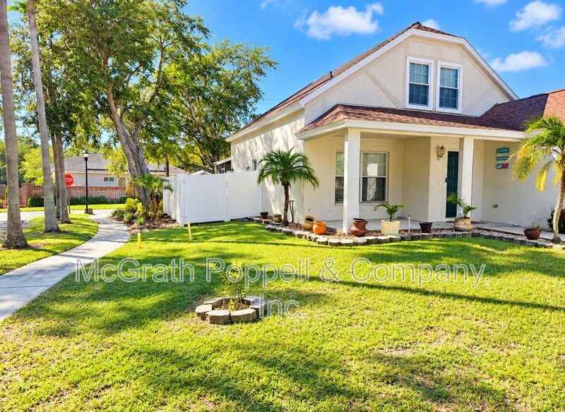 516 Cape Cod Cir - Photo 4 of 25