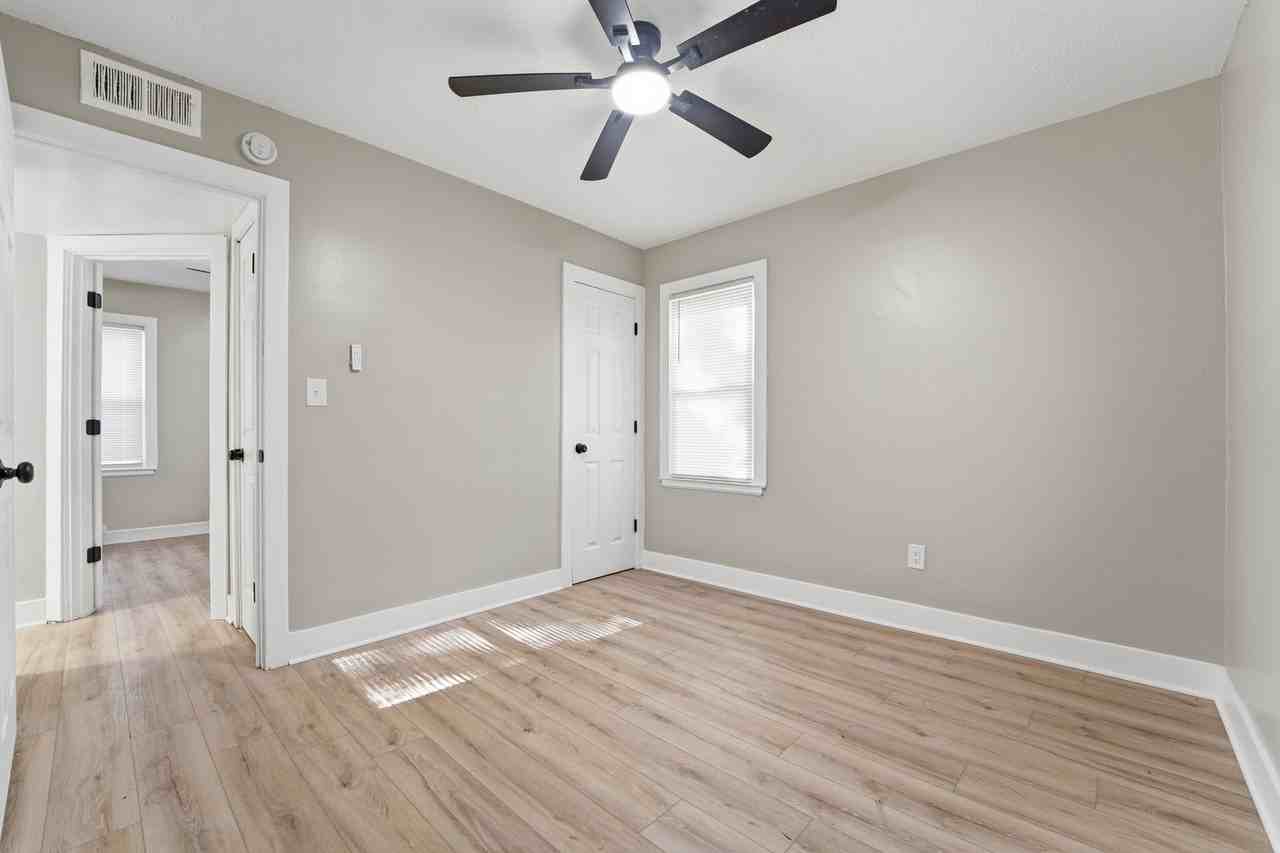 13741 W 10 Mile Rd - Photo 2 of 18