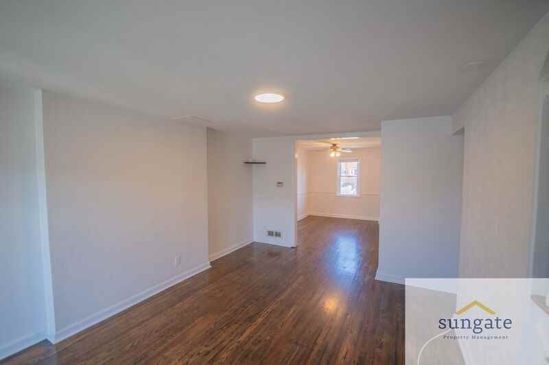 7833 Saint Gregory Dr - Photo 5 of 40