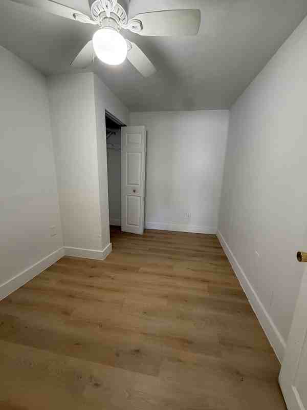1425 Tamiami Trl - Photo 7 of 8