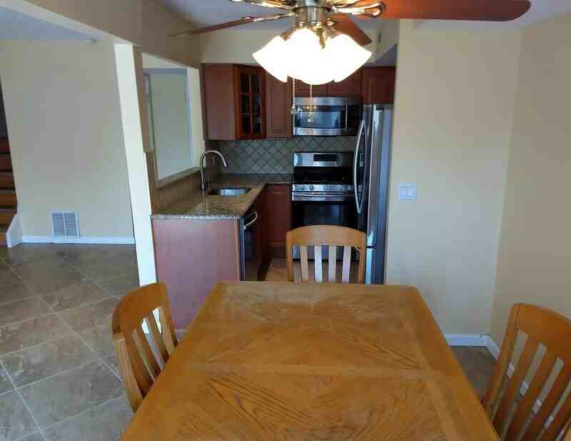 58 Country Dr N #A - Photo 6 of 30