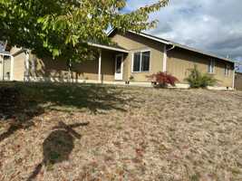 featured image of 234 Loganberry St