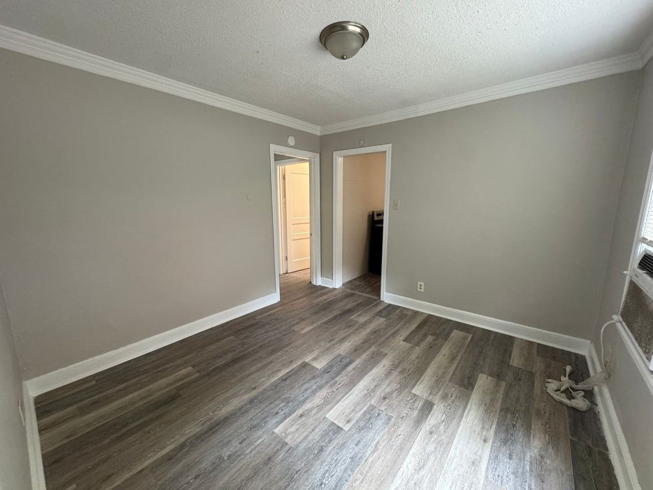 1081 Mcevers Rd - Photo 4 of 11