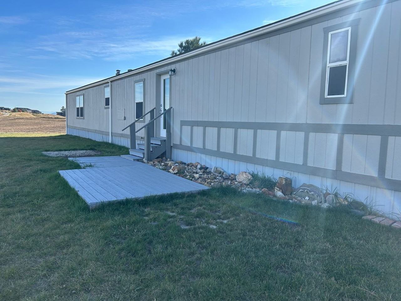 1180 Clark Dr