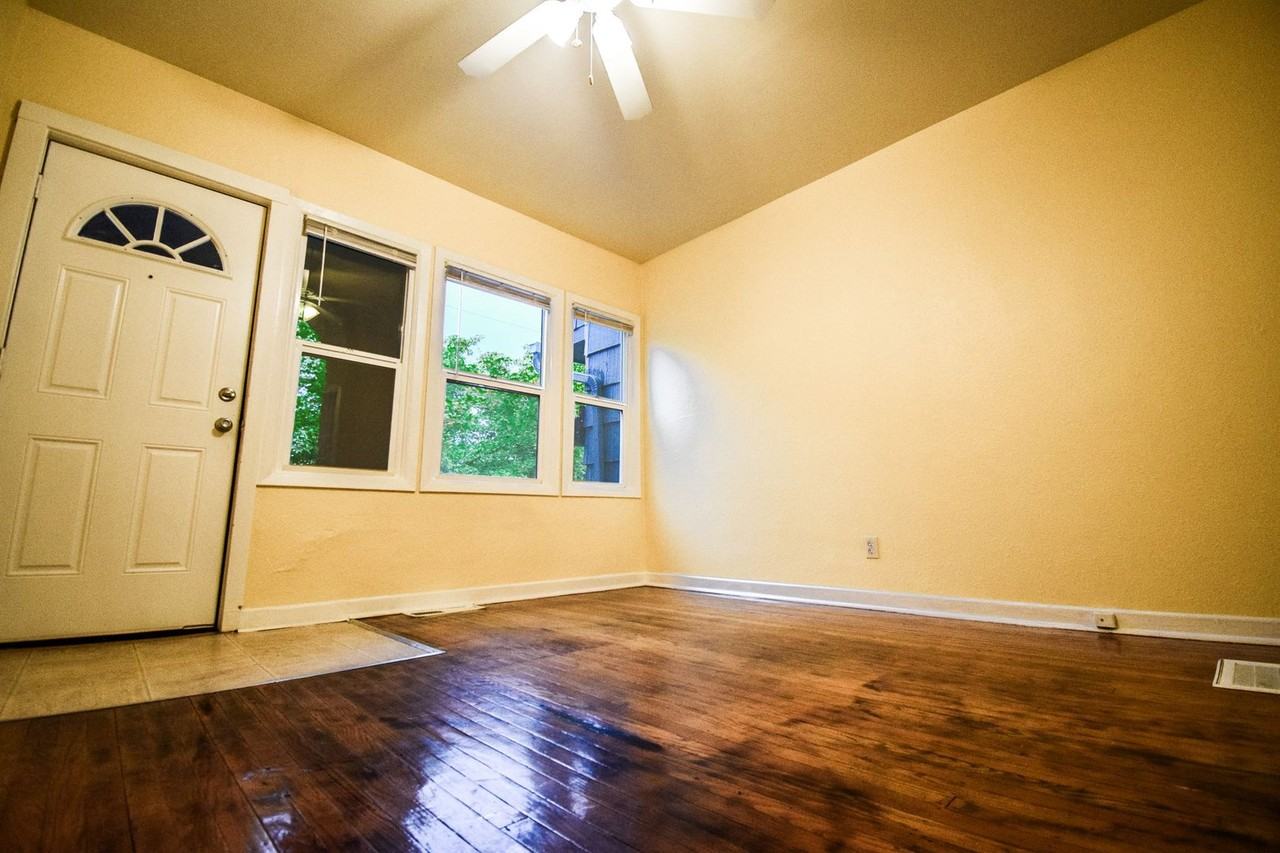 1724 Ne Killingsworth St - Photo 2 of 20
