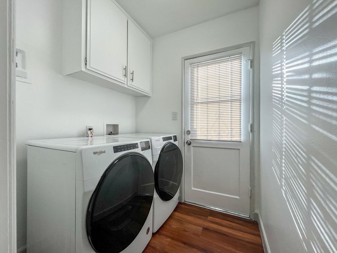 3556 W 113th St - Photo 3 of 20