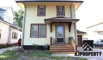 715 W 12th St - Photo 1 of 1