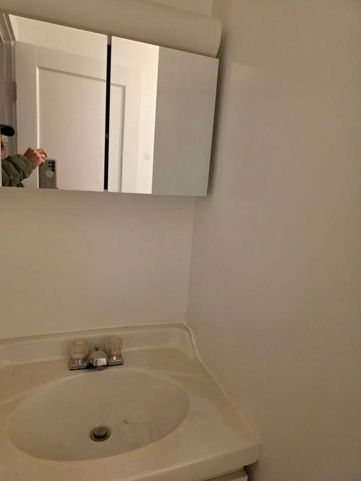 27 Newcastle Rd - Photo 6 of 20