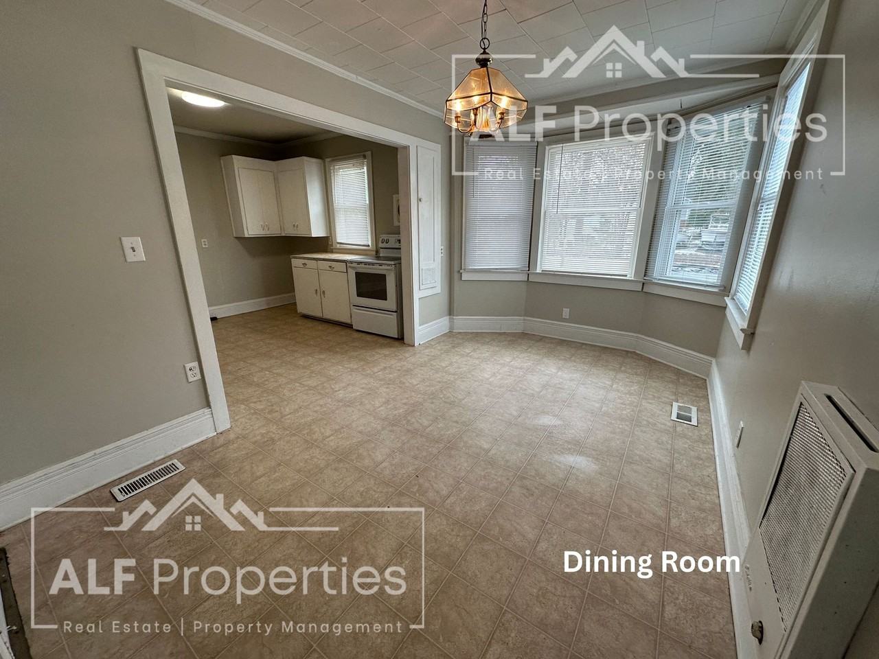 1520A Glover St - Photo 7 of 18