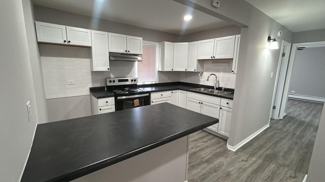 2601 Marigold Dr. - Photo 2 of 17