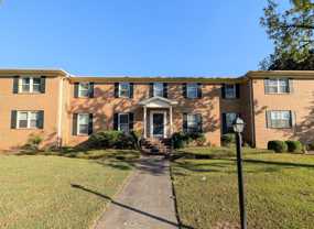 8202 Willowbrook Cir Se - Photo 1 of 1