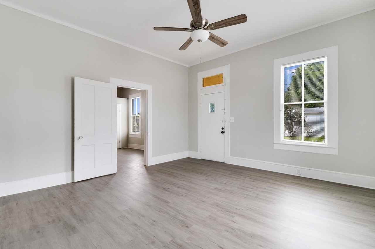405 Congress St - Photo 3 of 14