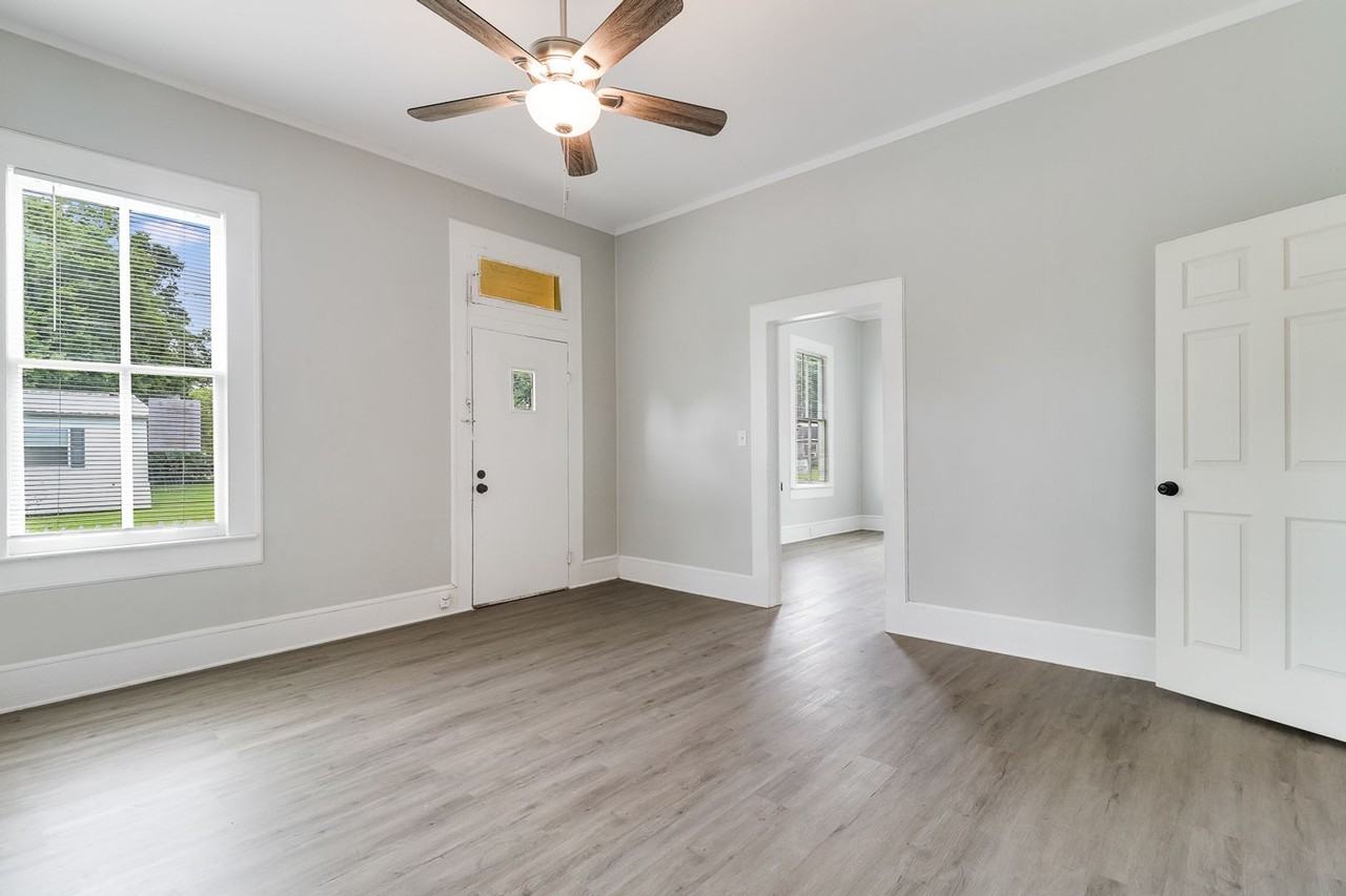 405 Congress St - Photo 4 of 14