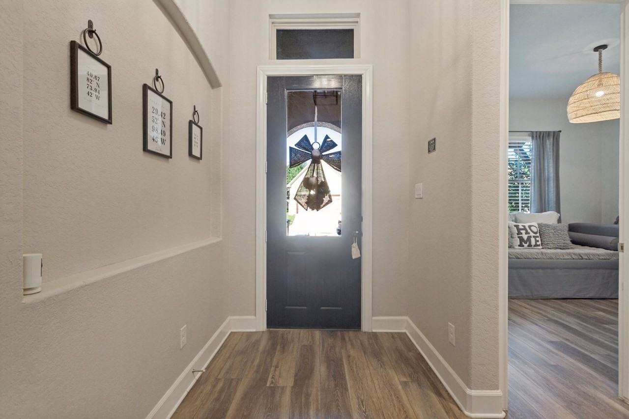 11306 Red Broom Way - Photo 3 of 25