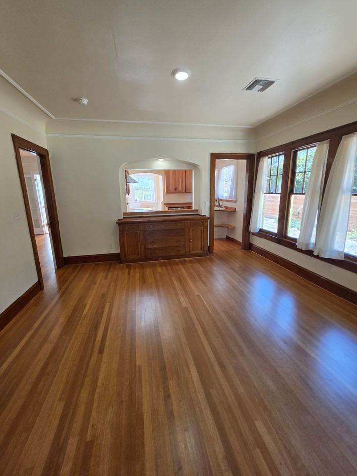 620 Boyer Ave - Photo 4 of 28