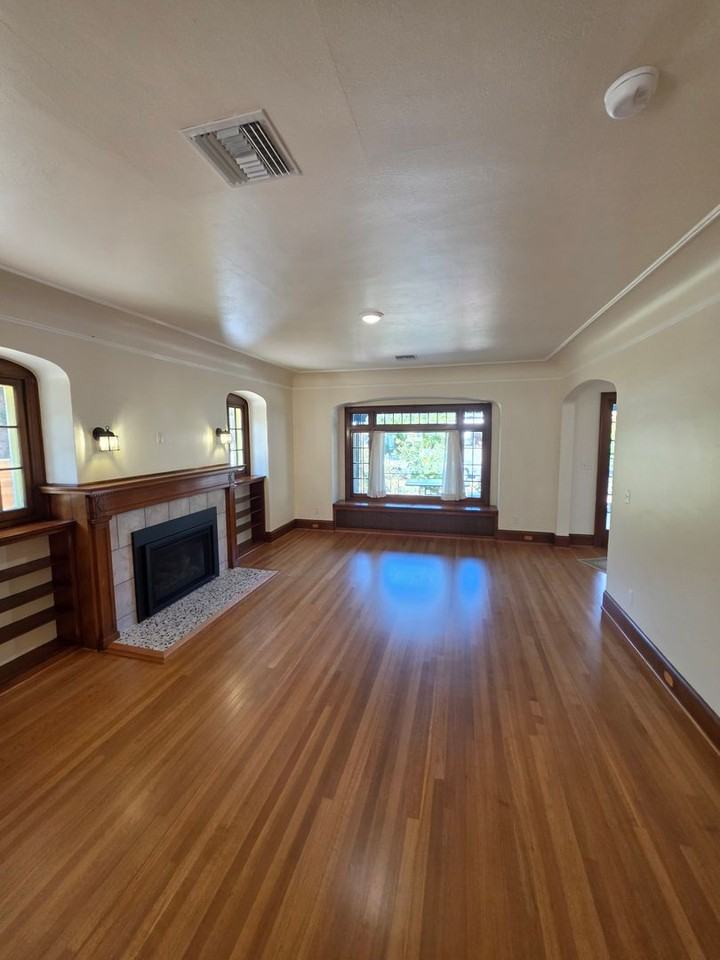 620 Boyer Ave - Photo 3 of 28