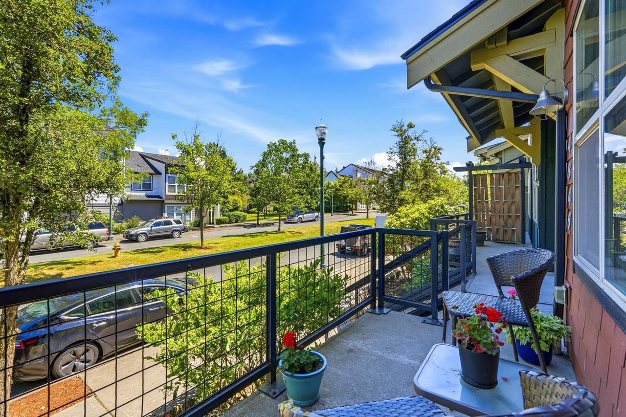 4846 Pointes Dr - Photo 5 of 28