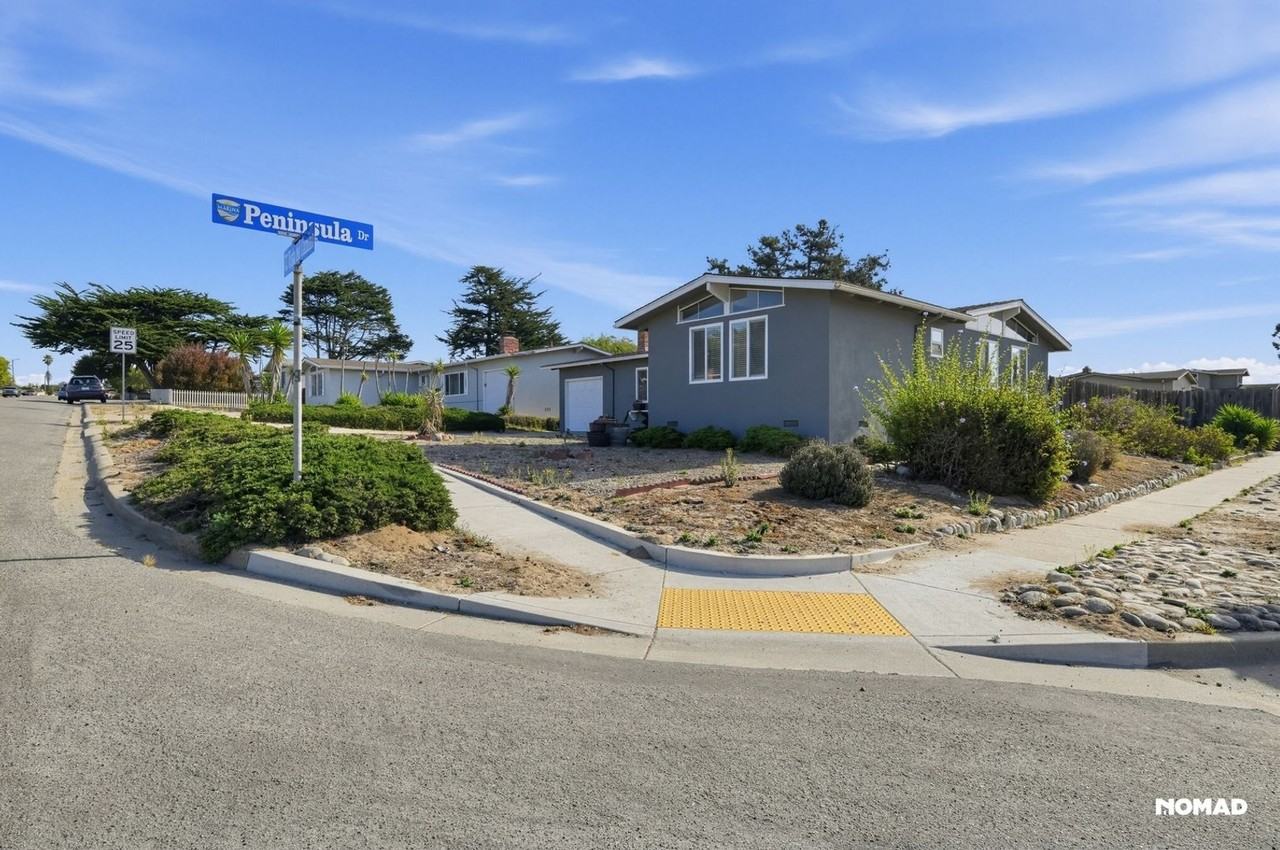3182 Vista Del Camino - Photo 3 of 26