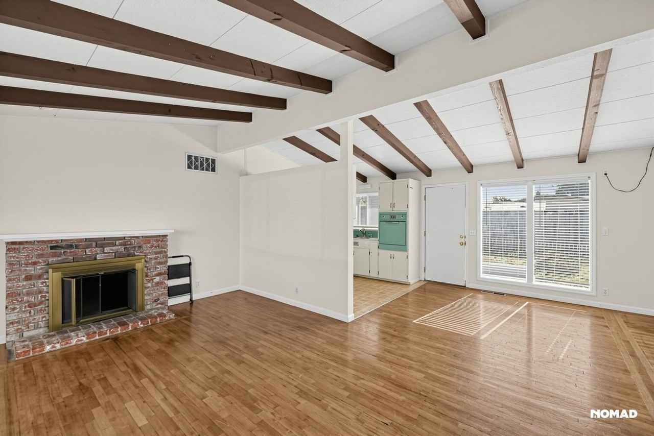 3182 Vista Del Camino - Photo 6 of 26
