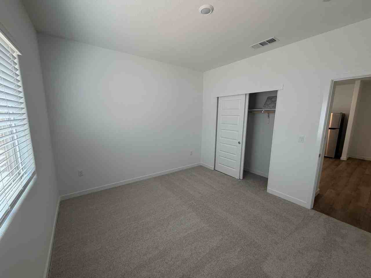 12652 Ironbow Way - Photo 5 of 12