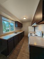 featured image of 120 E Hawthorne Rd