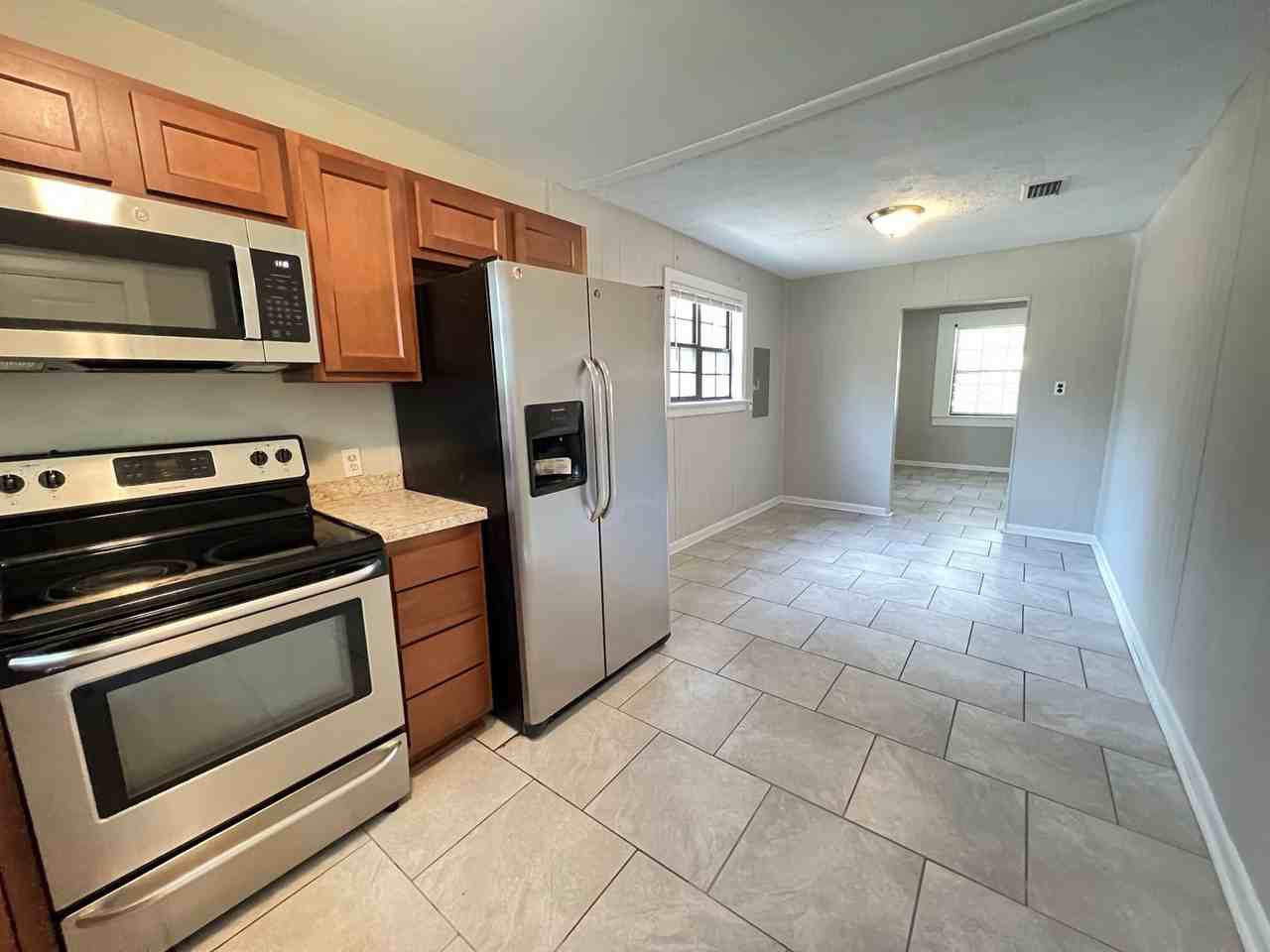 2260 Washington Ave - Photo 5 of 14
