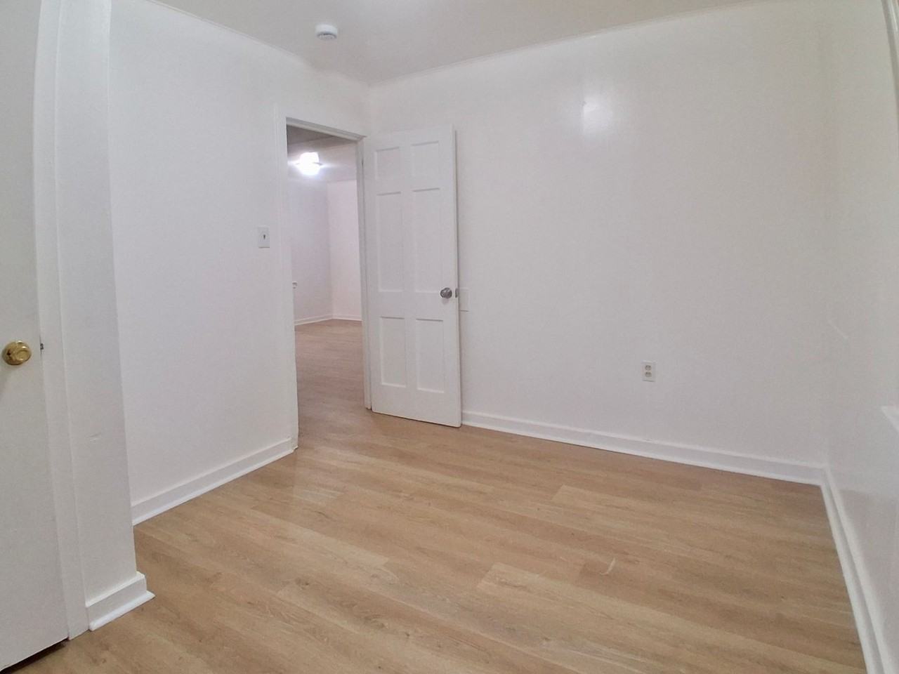 1408 2nd Ave - Photo 6 of 12