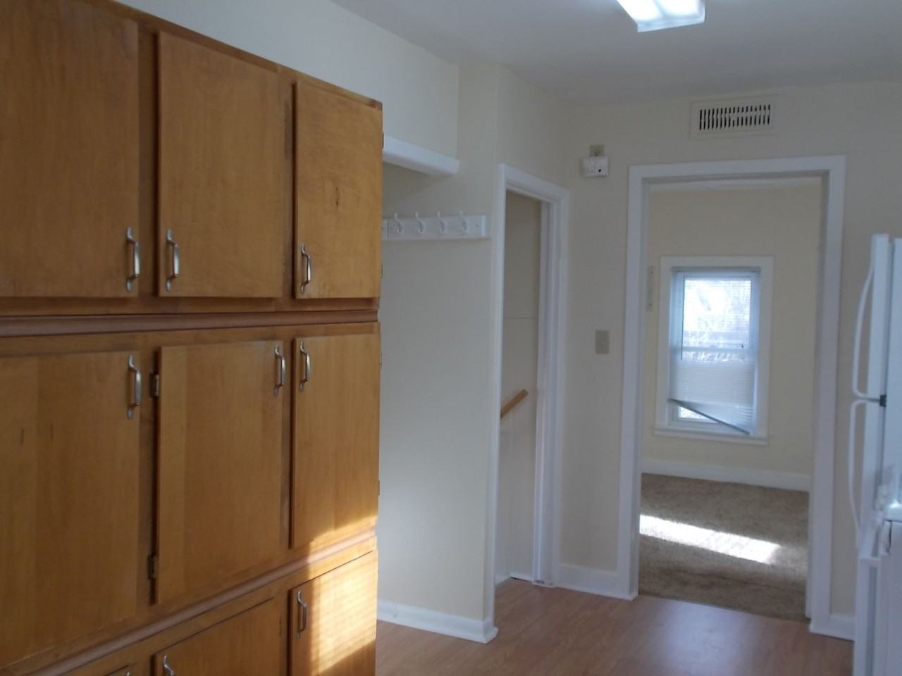 717 S 33rd St - Photo 3 of 11
