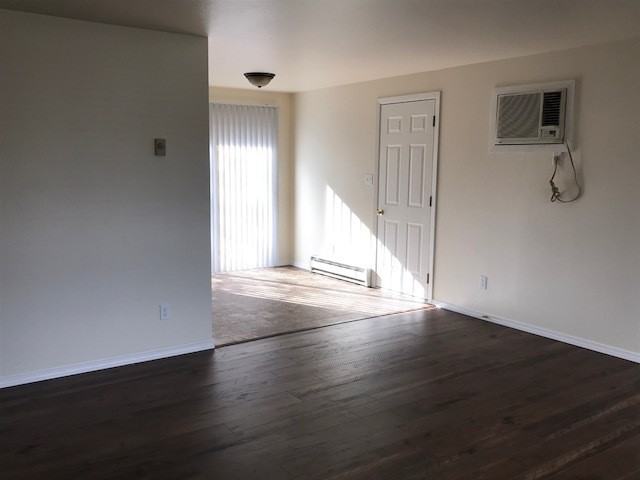 212 W Nevada St - Photo 2 of 13