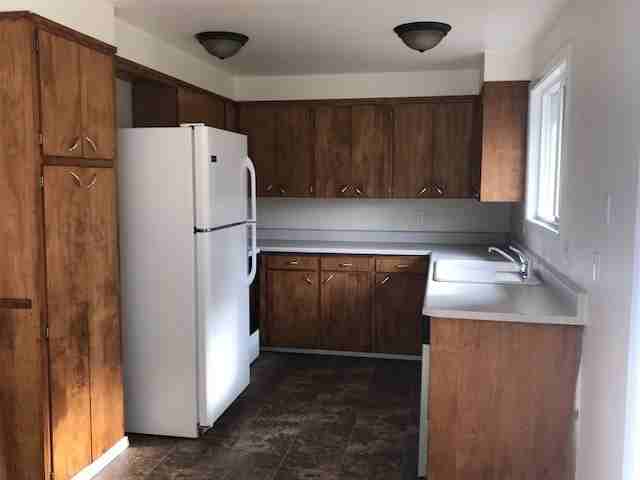 212 W Nevada St - Photo 5 of 13