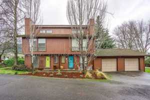 featured image of 163 E Hersey St