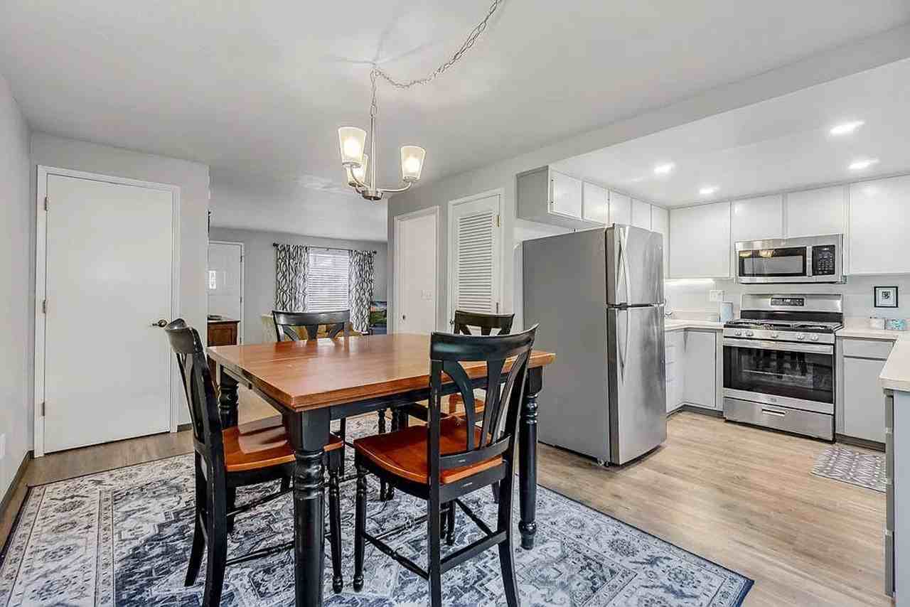 163 E Hersey St - Photo 6 of 19