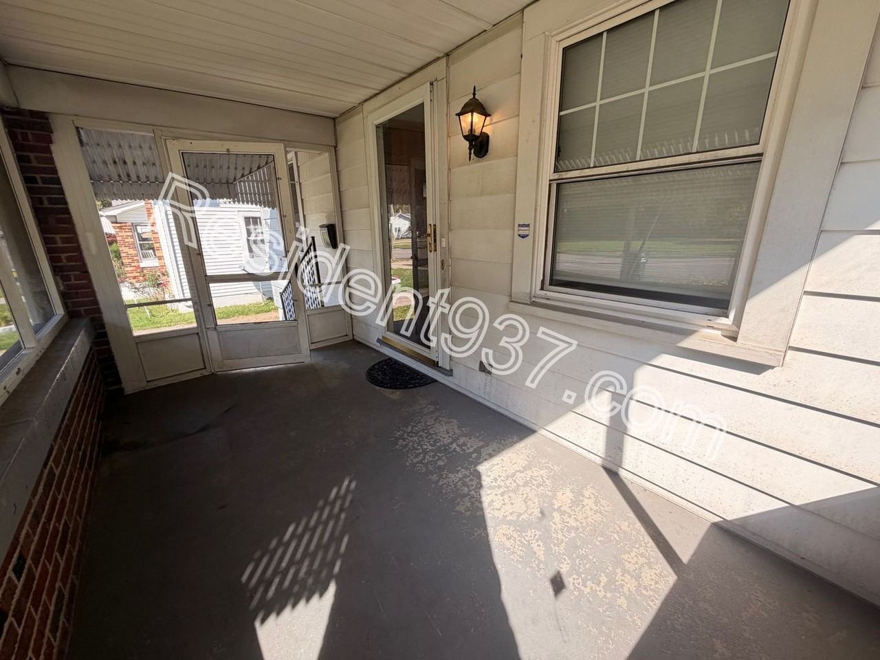 728 Wilmington Ave - Photo 2 of 24