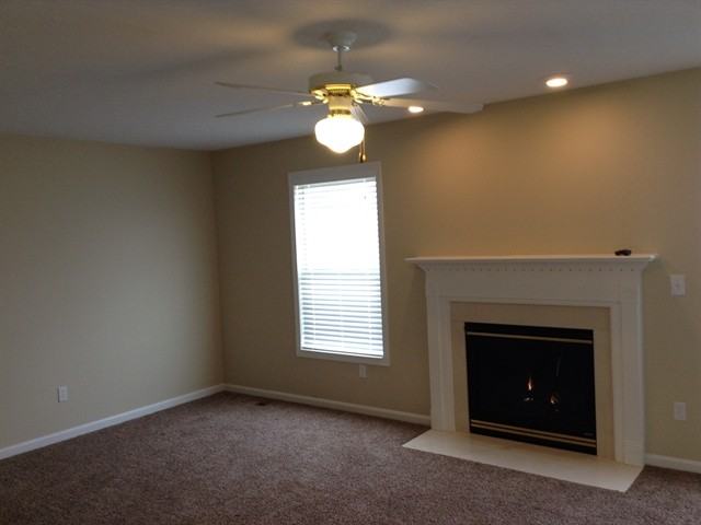 118 Friar Tuck Dr - Photo 2 of 12