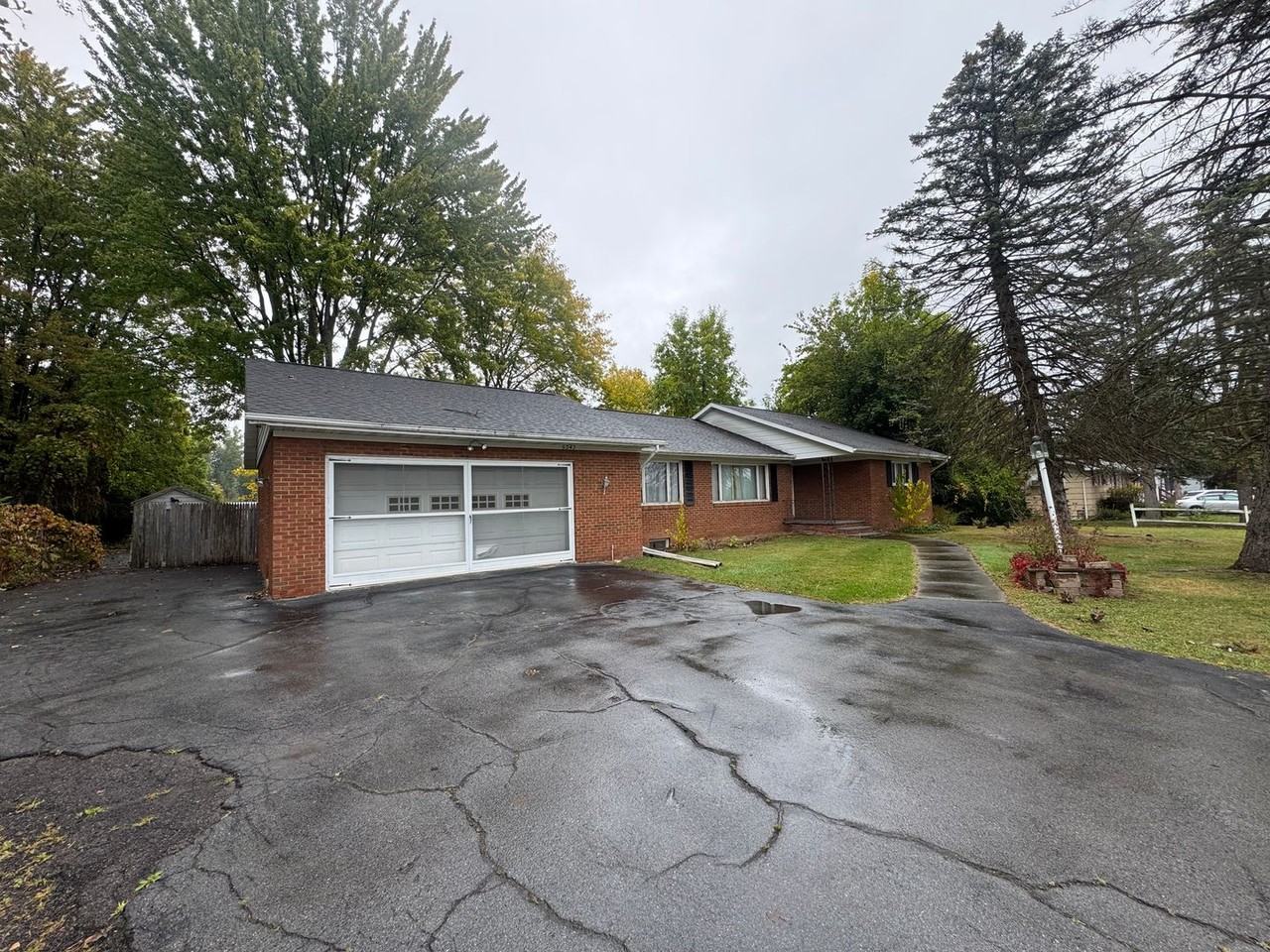5047 W Taft Rd - Photo 3 of 42