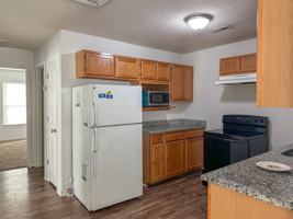 featured image of Miller Pointe Dr