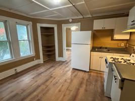 featured image of 9 Dalton Ave #4