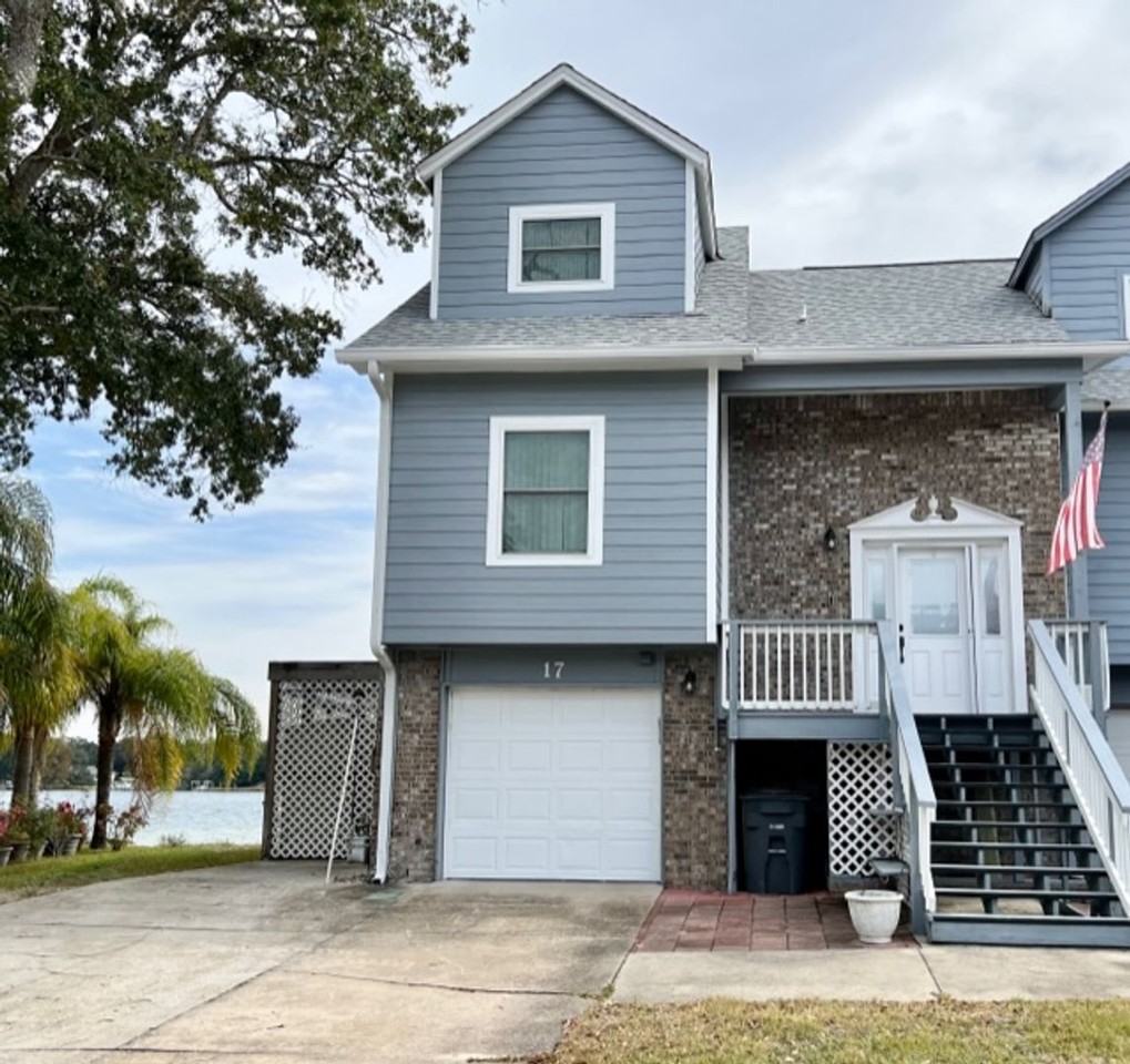 17 Bayshore Pt - Photo 2 of 32