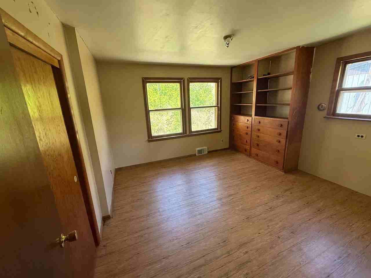1595 Highway 97 - Photo 5 of 10