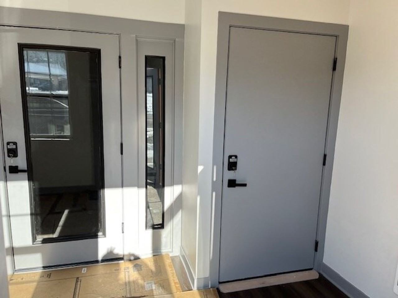 30 W 9th St - Photo 3 of 14