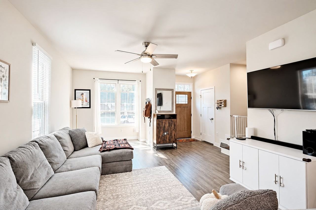 3494 Steamer Dr - Photo 5 of 24
