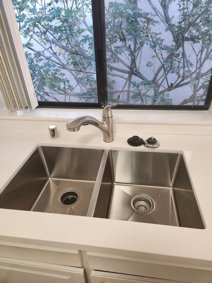 4268 5th Ave - Photo 3 of 20