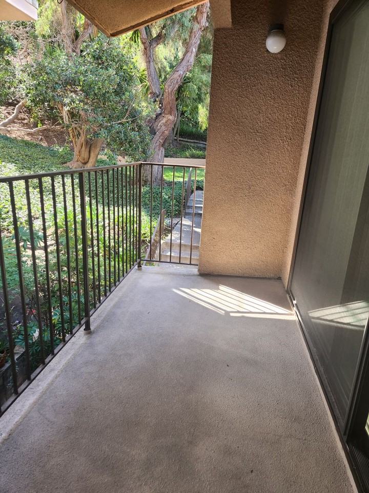 4268 5th Ave - Photo 4 of 20