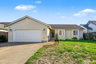 4468 Countryside Ct Ne - Photo 1 of 1