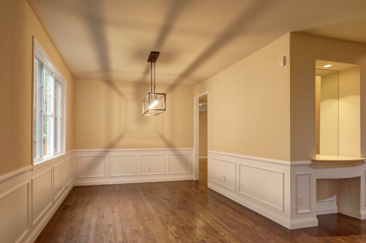 9650 222nd Ct Ne - Photo 6 of 31