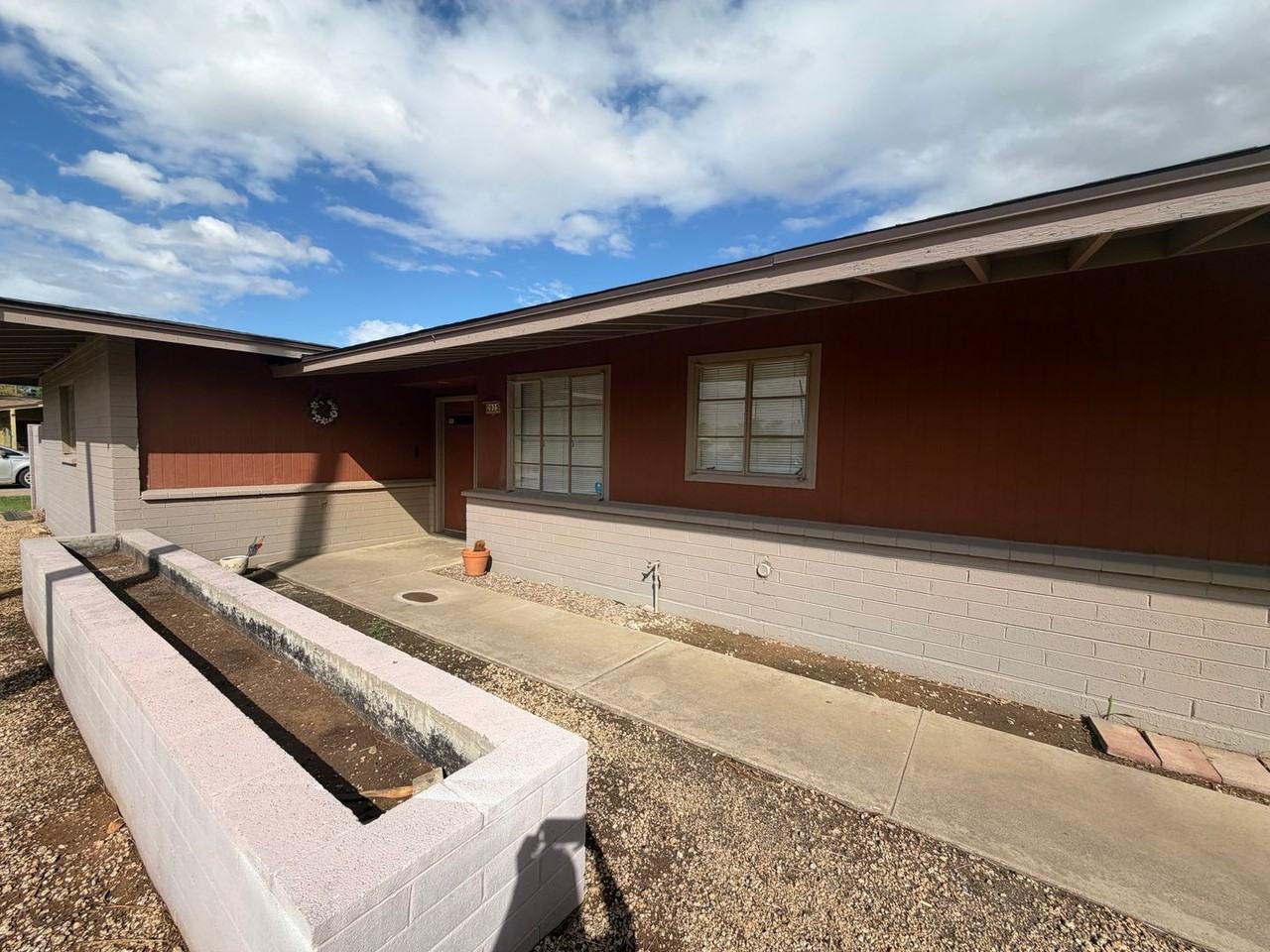 2015 S Sierra Vista Dr - Photo 3 of 49