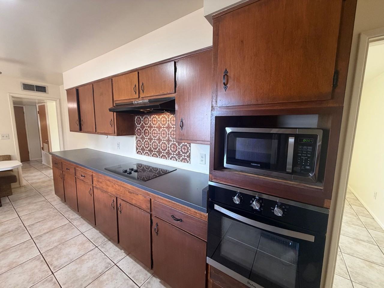 2015 S Sierra Vista Dr - Photo 5 of 49