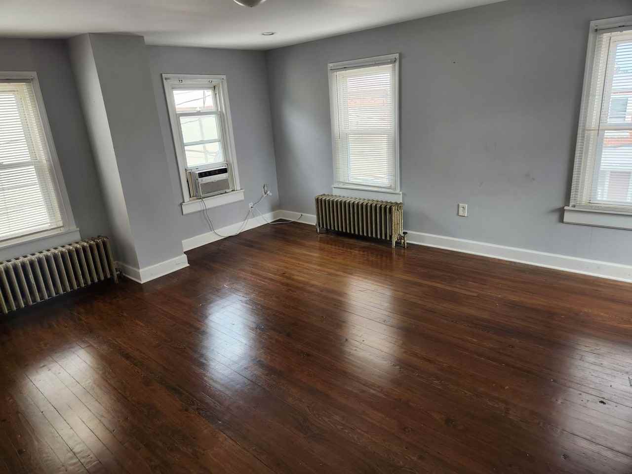 32 S Penn St - Photo 3 of 13